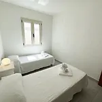 Is Cla Apartman *
